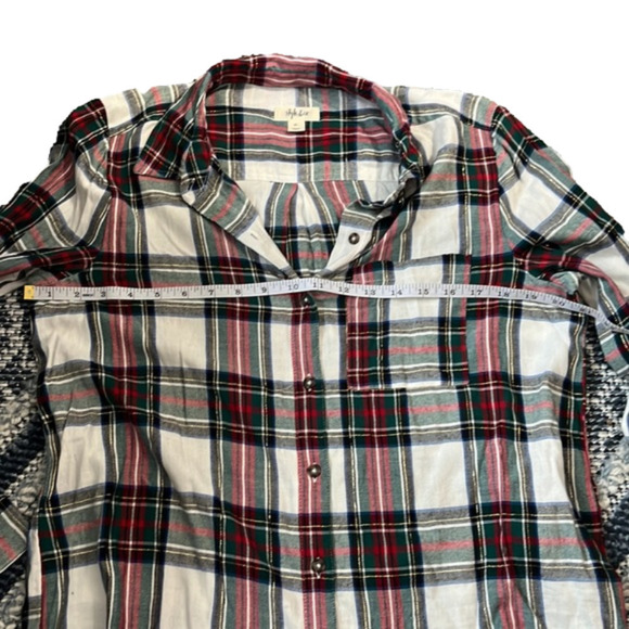 Women's Cotton Plaid Button-Front
Shirt - Picture 8 of 9